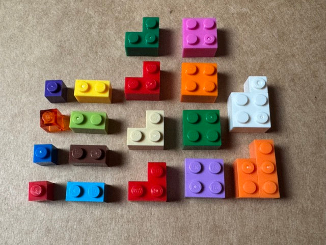 Erstes Rechnen mit Legosteinen